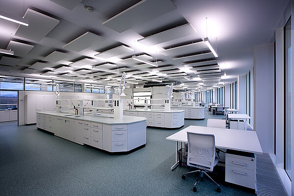 Laboratory equipment